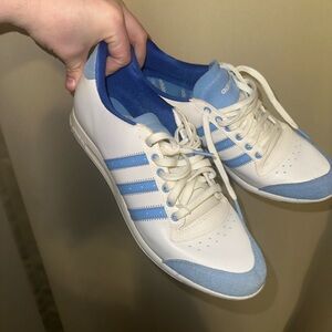 Vintage Adidas Golf Shoes Blue/White Women’s Size 10 retro US RARE